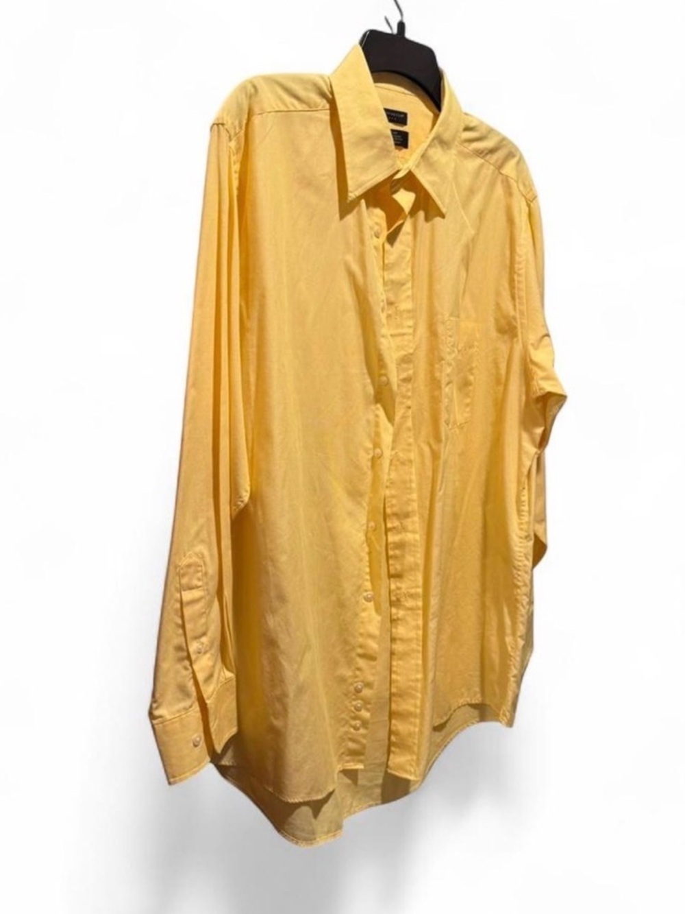 Covington Men's Long-Sleeve Dress Shirt in Pale Yellow - Picture 2 of 4